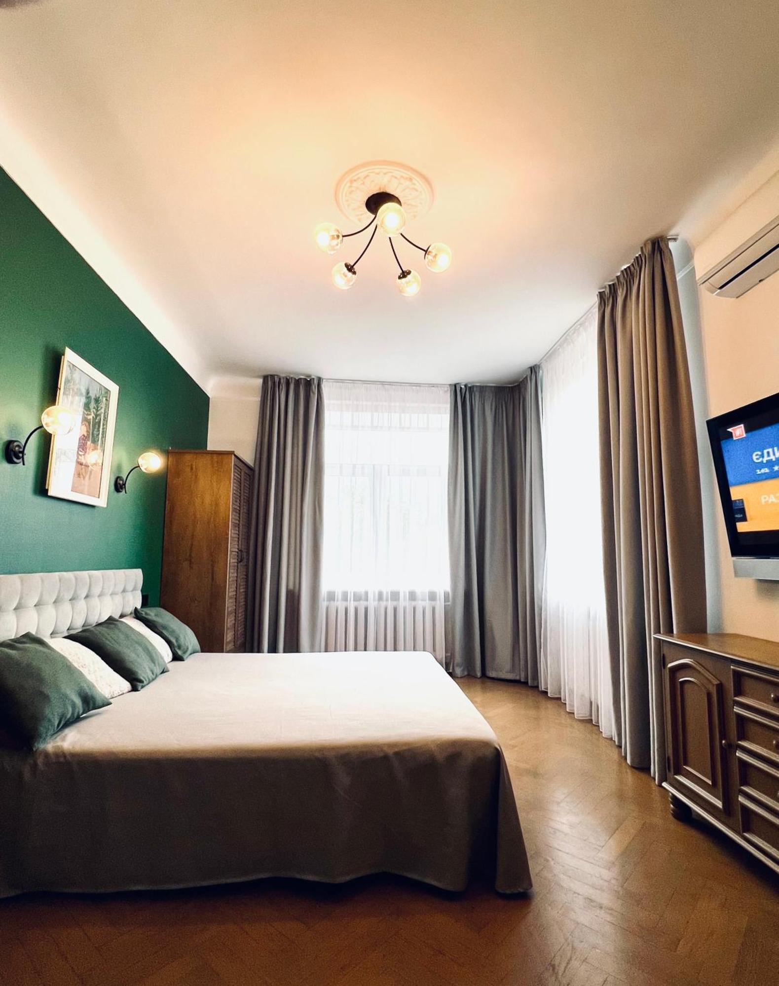 Apartment On Skorykovskyi Lane 4 Dnipro Eksteriør billede